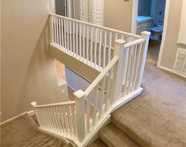 656 Peachy Canyon Circle - Photo Thumbnail 8