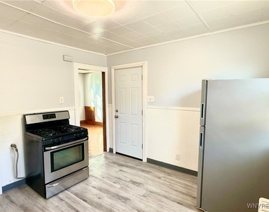 71 Gerald Avenue - Photo Thumbnail 23