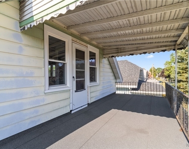 71 Gerald Avenue - Photo Thumbnail 6