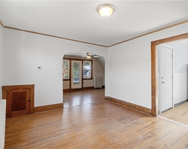 71 Gerald Avenue - Photo Thumbnail 9