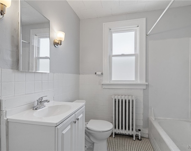 71 Gerald Avenue - Photo Thumbnail 16