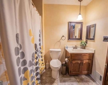 200 Mary Lynn Lane - Photo Thumbnail 48