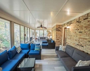 200 Mary Lynn Lane - Photo Thumbnail 6