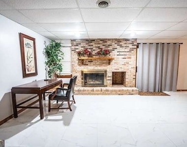 200 Mary Lynn Lane - Photo Thumbnail 27