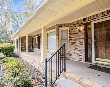 200 Mary Lynn Lane - Photo Thumbnail 14