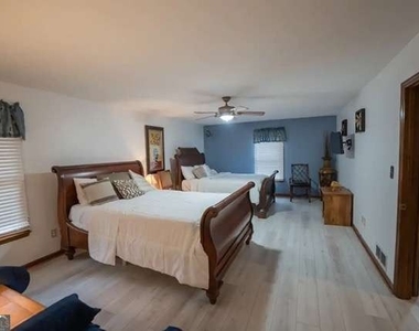 200 Mary Lynn Lane - Photo Thumbnail 24