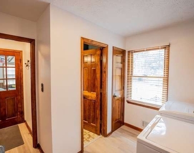 200 Mary Lynn Lane - Photo Thumbnail 52