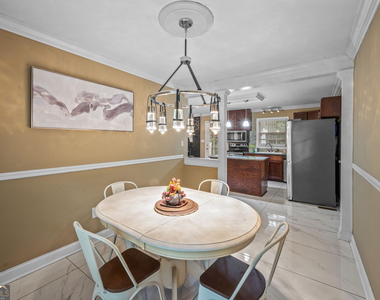 4839 Lehigh Drive - Photo Thumbnail 20
