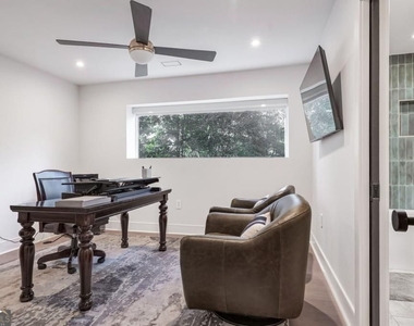 1007 Somerset Drive Nw - Photo Thumbnail 39