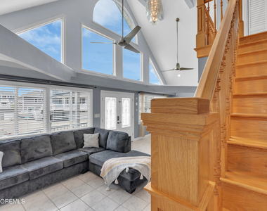 117 Harding Avenue - Photo Thumbnail 13