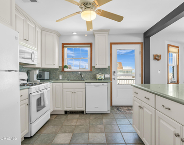 2400 Ocean Front - Photo Thumbnail 14
