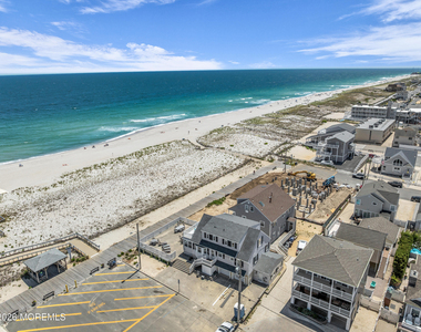 2400 Ocean Front - Photo Thumbnail 25