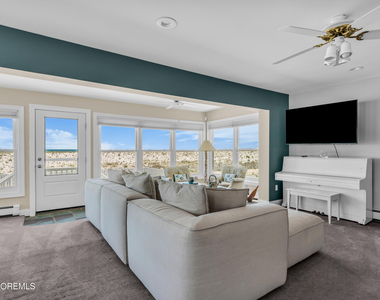 2400 Ocean Front - Photo Thumbnail 17