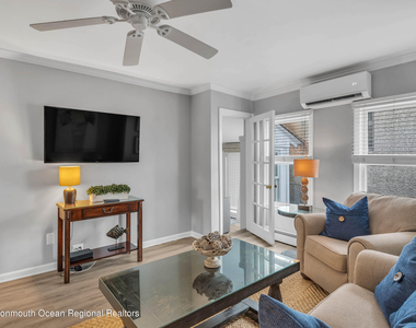 512 Main Avenue - Photo Thumbnail 4