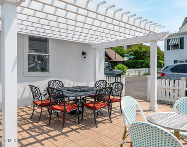 512 Main Avenue - Photo Thumbnail 20