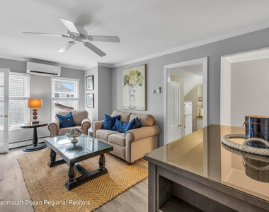 512 Main Avenue - Photo Thumbnail 3