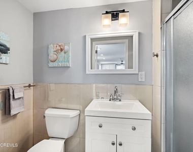 212 Randall Avenue - Photo Thumbnail 12