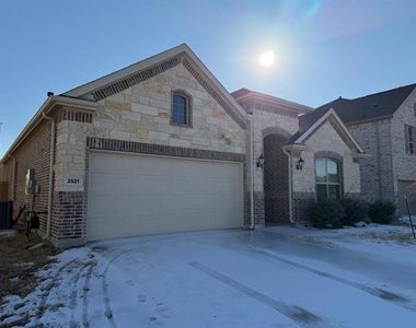 2521 Birchcrest Drive - Photo Thumbnail 1