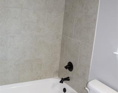 208 W Lake Avenue - Photo Thumbnail 16
