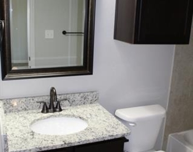 208 W Lake Avenue - Photo Thumbnail 12