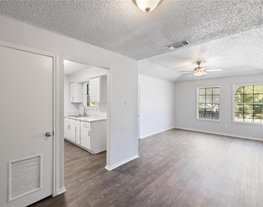 2540 Avenue H - Photo Thumbnail 5