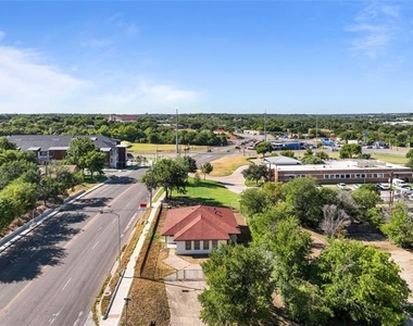 2540 Avenue H - Photo Thumbnail 16