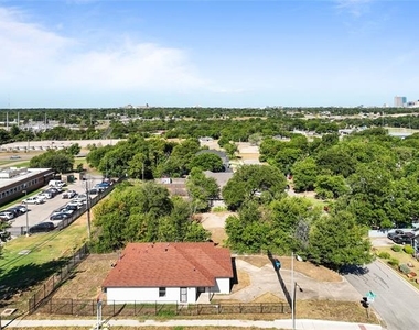 2540 Avenue H - Photo Thumbnail 18