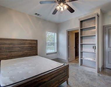 600 Maple Street - Photo Thumbnail 27