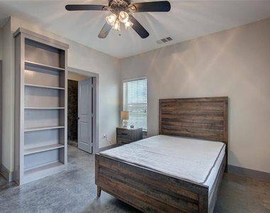 600 Maple Street - Photo Thumbnail 22