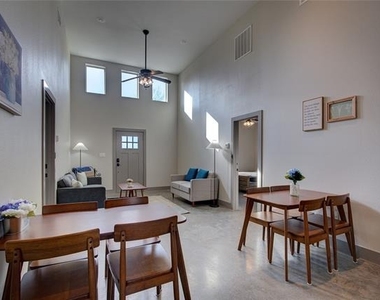 600 Maple Street - Photo Thumbnail 7