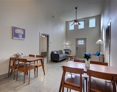 600 Maple Street - Photo Thumbnail 6