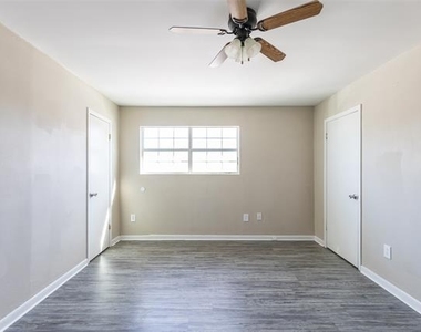 701 S Marsh Street - Photo Thumbnail 19