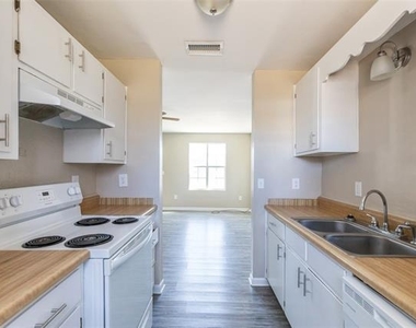 701 S Marsh Street - Photo Thumbnail 9