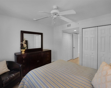 2125 Se 10 Avenue - Photo Thumbnail 15