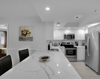 2125 Se 10 Avenue - Photo Thumbnail 8