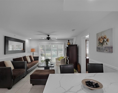 2125 Se 10 Avenue - Photo Thumbnail 12