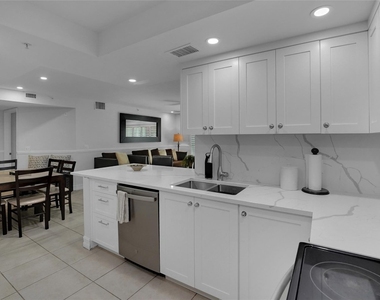 2125 Se 10 Avenue - Photo Thumbnail 11