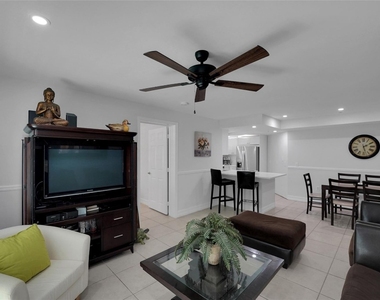 2125 Se 10 Avenue - Photo Thumbnail 6