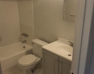 251 Nw 177th Street - Photo Thumbnail 8