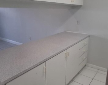 251 Nw 177th Street - Photo Thumbnail 2
