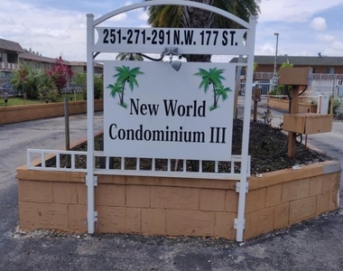 251 Nw 177th Street - Photo Thumbnail 10