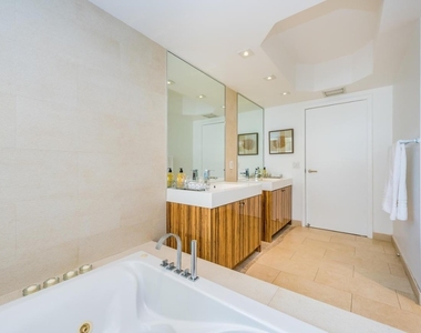 9595 Collins Avenue - Photo Thumbnail 29