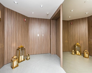 9595 Collins Avenue - Photo Thumbnail 2