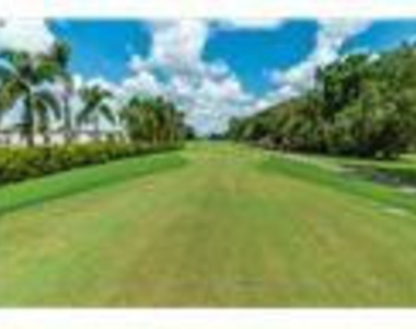 9523 S Hollybrook Lake Drive - Photo Thumbnail 36