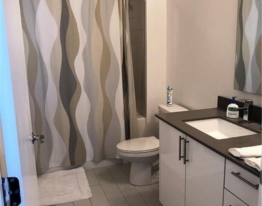 999 Sw 1st Avenue - Photo Thumbnail 8