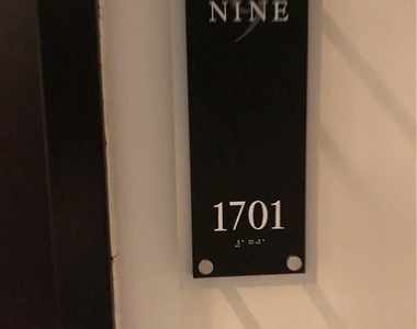 999 Sw 1st Avenue - Photo Thumbnail 1