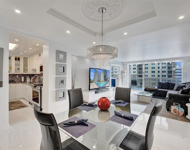 2030 S Ocean Drive - Photo Thumbnail 7