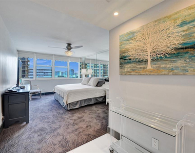 2030 S Ocean Drive - Photo Thumbnail 18