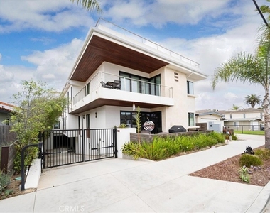 3632 Garfield Street - Photo Thumbnail 2