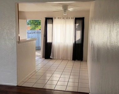 13463 Edgemont Street - Photo Thumbnail 2